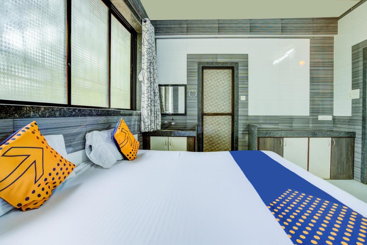 Spot On 63917 Hotel Dolphin Garden Kolad Luaran gambar